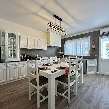 Palm House Azores Casa de Férias Ribeira Grande