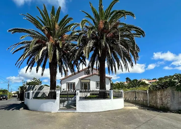 Palm House Azores Casa de Férias Ribeira Grande